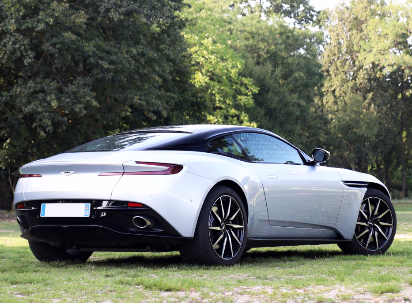 Aston Martin DB 11 LAUNCH EDITION